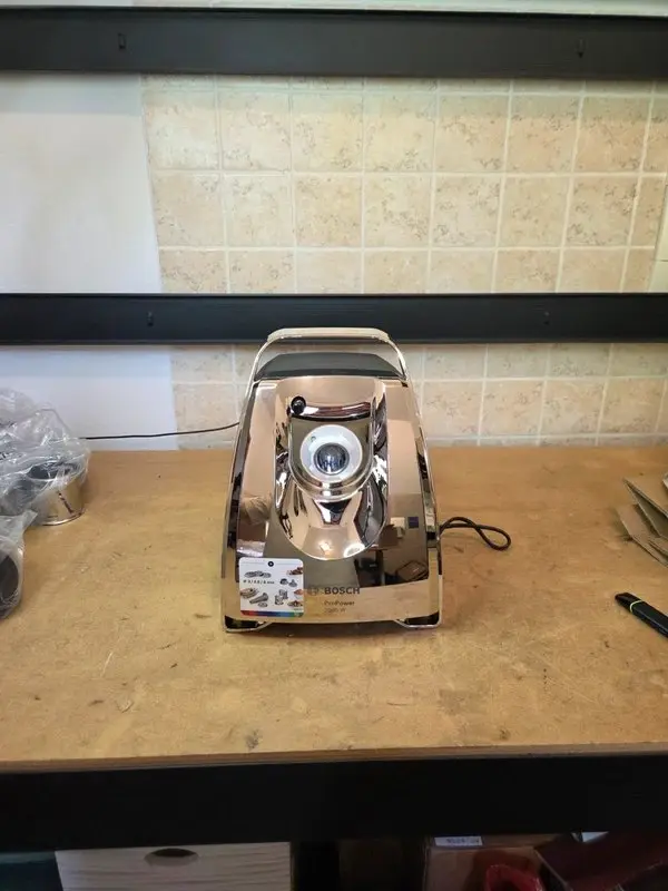 Bosch tritacarne 2000 W