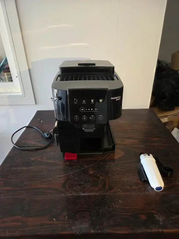De'Longhi Magnifica Start