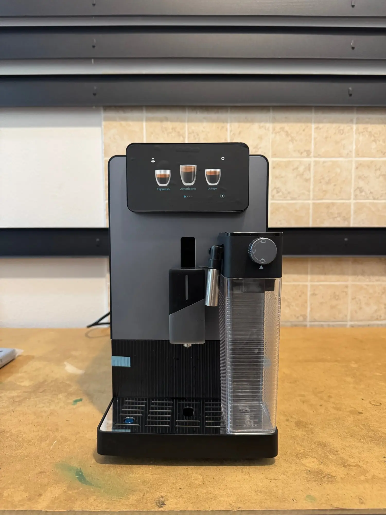 Cecotec Cremmaet Latte Touch macchina da caffè automatica 19 bar con montalatte